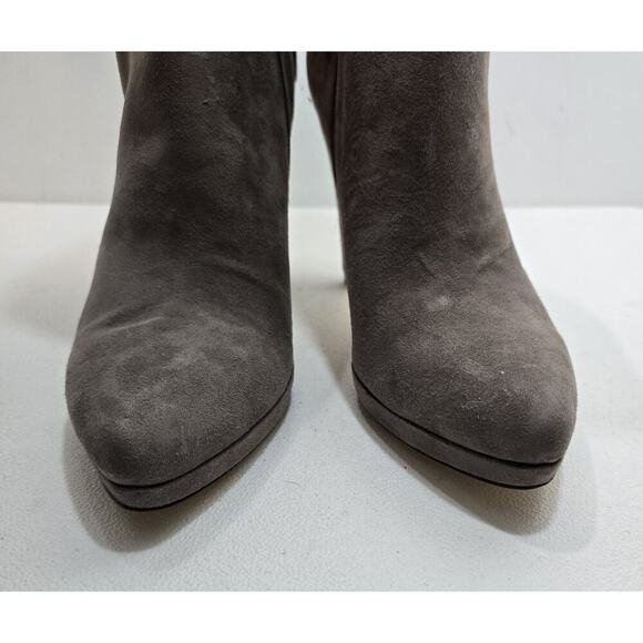 Joan and David Dabernisa Suede Leather Booties Back Bow Taupe Size 10 M - Picture 3 of 10